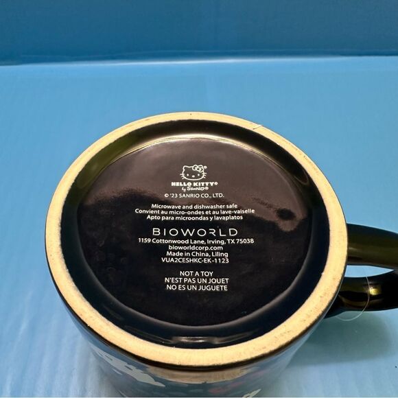 Hello kitty ceramic coffee Mug - Picture 5 of 7